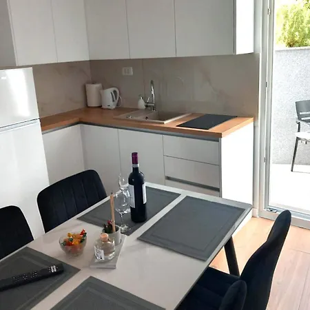 Apartmani Antunovic Baska Voda Exterior photo